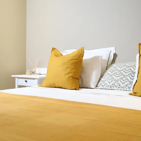 Sweet Apartment *